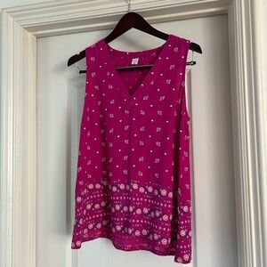 Women's Pink Sleeveless Top Small Old Navy Never Worn. Lovely. Light Weight